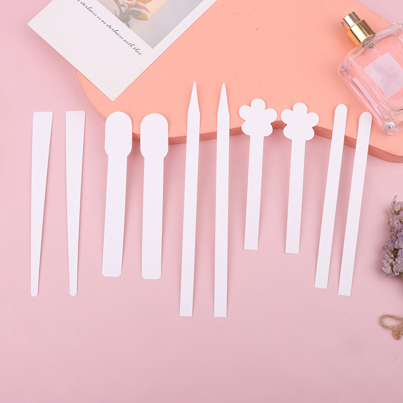 Nouveau lot de 100 bandelettes - Fragrance World Perfume avis et prix